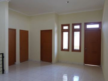 Rumah ciputat Komplek Kejaksaan Tangsel