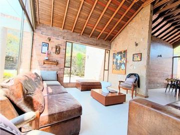 CHA- CASA CAMPESTRE ESPECTACULAR