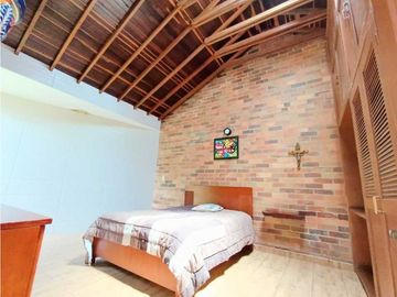 CHA- CASA CAMPESTRE ESPECTACULAR