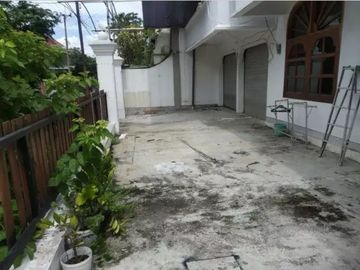 Dijual cepat dan murah (jual rumah hitung tanah saja) WP