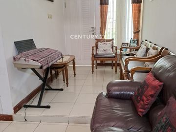 Rumah 2 Lantai Nyaman Di Saturnus Regency Rancasari Bandung
