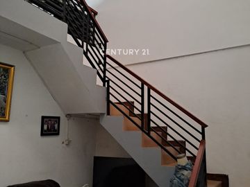 Rumah 2 Lantai Nyaman Di Saturnus Regency Rancasari Bandung