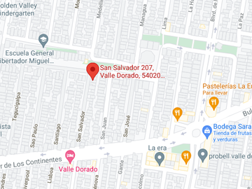 Remate Bancario Casa en San Salvador, Fracc. Valle Dorado, Tlalnepantla