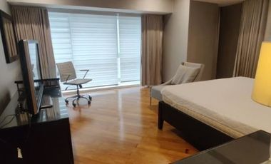 nicely furnished 3 bedroom unit in Fraser Place Manila Makati City