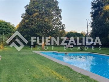 Parcela Venta Talagante 7400 mt2 casa piscina