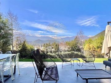 Casa en Venta en El Golf de Manquehue - Camino Punta de Águilas