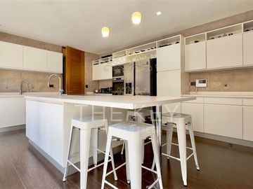 Casa en Venta en El Golf de Manquehue - Camino Punta de Águilas