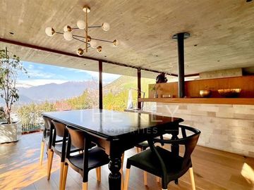 Casa en Venta en El Golf de Manquehue - Camino Punta de Águilas