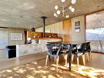 Casa en Venta en El Golf de Manquehue - Camino Punta de Águilas