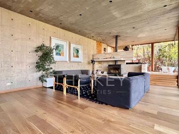 Casa en Venta en El Golf de Manquehue - Camino Punta de Águilas