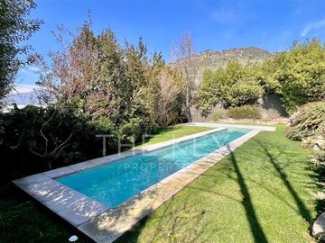 Casa en Venta en El Golf de Manquehue - Camino Punta de Águilas