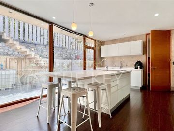 Casa en Venta en El Golf de Manquehue - Camino Punta de Águilas