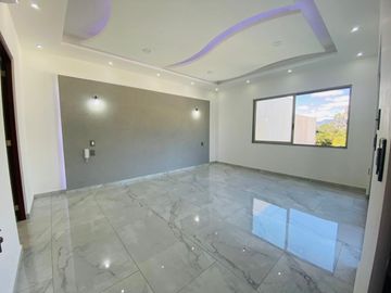 Casa en Fraccionamiento en Lomas de Vista Hermosa, Cuernavaca, Morelos CAEN-724-