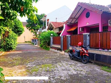 RUMAH FREE FURNISHED DI TENGAH KOTA JOGJA
