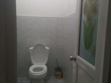 Rumah di Limo, 2Lt, Bangunan 2016, Lingk. Nyaman di Grogol