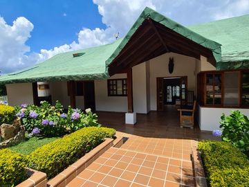 finca en arriendo/venta en darien. Cod V15086