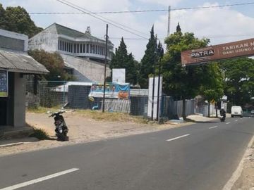 RUMAH MEWAH HARGA IRIT DI CIMAHI dekat Pemkot dan Cipageran Cimahi