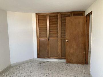 apartamento en arriendo/venta en villa santos. Cod V101205