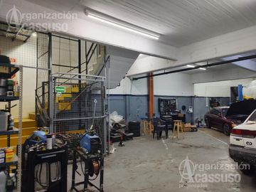 Depósito en  Olivos con RENTA