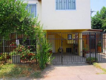 Casa en Venta en curico