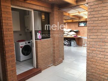 Vende Excelente y Maravillosa Casa, 486m2 en Bosques de Montemar, Concón