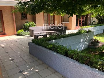 Vende Excelente y Maravillosa Casa, 486m2 en Bosques de Montemar, Concón