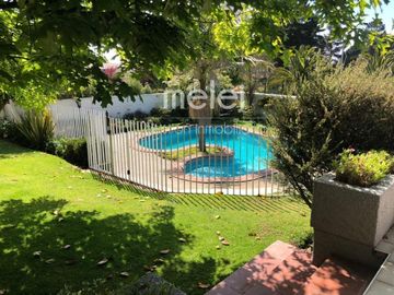 Vende Excelente y Maravillosa Casa, 486m2 en Bosques de Montemar, Concón