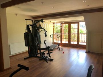 Vende Excelente y Maravillosa Casa, 486m2 en Bosques de Montemar, Concón