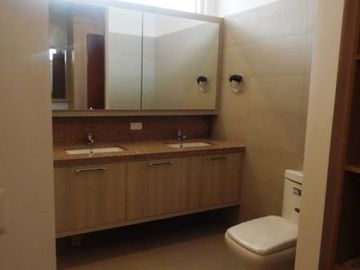 4 Bedroom House for Rent in Friendship Angeles City