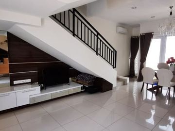 Rumah Bagus Amanda Standar Summarecon Gedebage Bandung