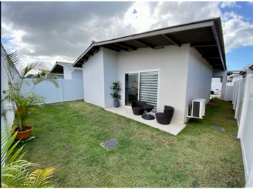 Sea Confiable Vende casa en Villa sur con entrega inmediata