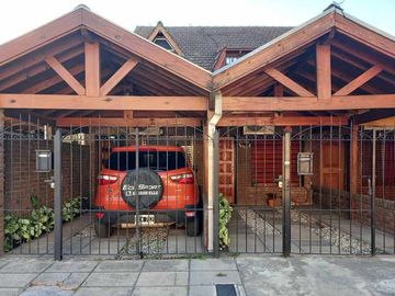 Casa PH en venta en Castelar Sur