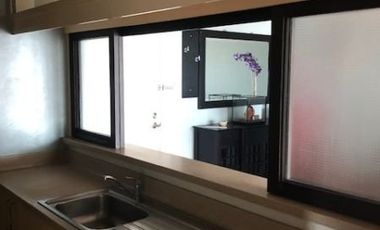 Rush Condominium for Sale 2 Bedrooms: 2BR Flat Condo for Sale in Manansala Tower Rockwell Center Makati