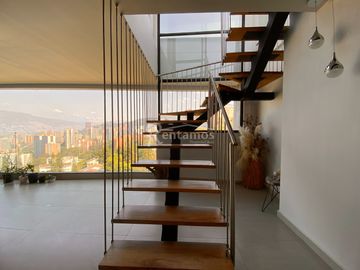apartamento en venta en el tesoro. Cod V776812