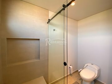 apartamento en venta en el tesoro. Cod V776812