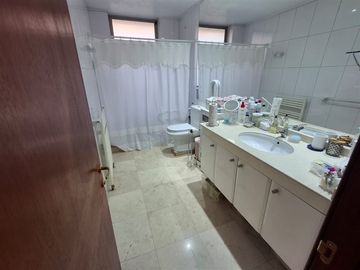 Gran Jardin Privado en Santa Maria Manquehue