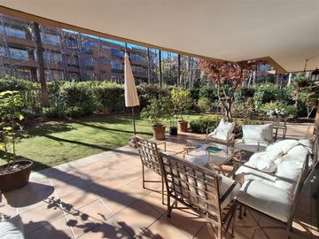 Gran Jardin Privado en Santa Maria Manquehue