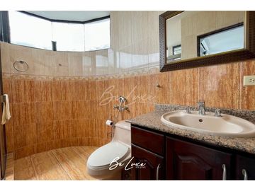 VENTA APARTAMENTO EN CALLE 50 PH BUGANVILLA (4)