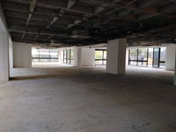 oficina en arriendo en el nogal. Cod A700787