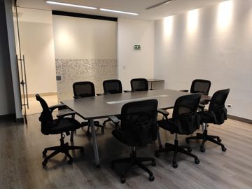 oficina en arriendo en el nogal. Cod A700787