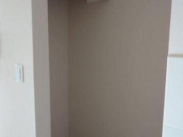VENTA DE DEPARTAMENTO 2 AMBIENTES A ESTRENAR - CON COCHERA - PRIMER PISO AL FRENTE