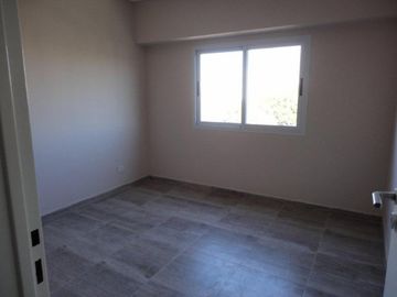 VENTA DE DEPARTAMENTO 2 AMBIENTES A ESTRENAR - CON COCHERA - PRIMER PISO AL FRENTE