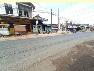 200 Meter Pasar Kedungsukun Tegal, Tanah Dijual: SHM Darat