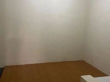 Rumah Dalam Perumahan Ciputat Siap Huni
