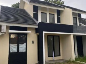 Rumah Dalam Perumahan Ciputat Siap Huni