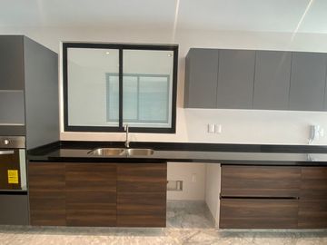 DEPARTAMENTO EN VENTA EN TECAMACHALCO CON BALCON.