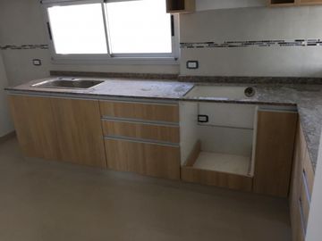 Departamento en venta en Remedios de Escalada Oeste