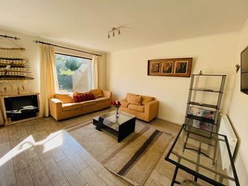 Casa en Venta en Alicura 10