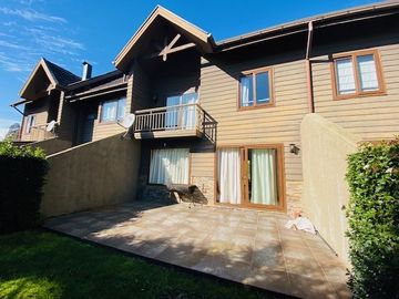 Casa en Venta en Alicura 10