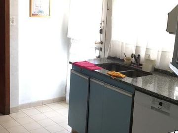 Importante Chalet Barrio ingles  - Temperley Oeste